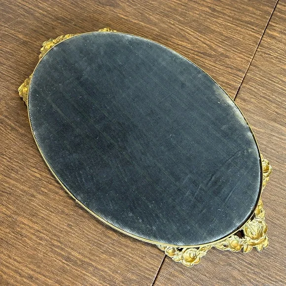 Vintage gold tone Mirror Vanity Tray - Picture 4 of 7